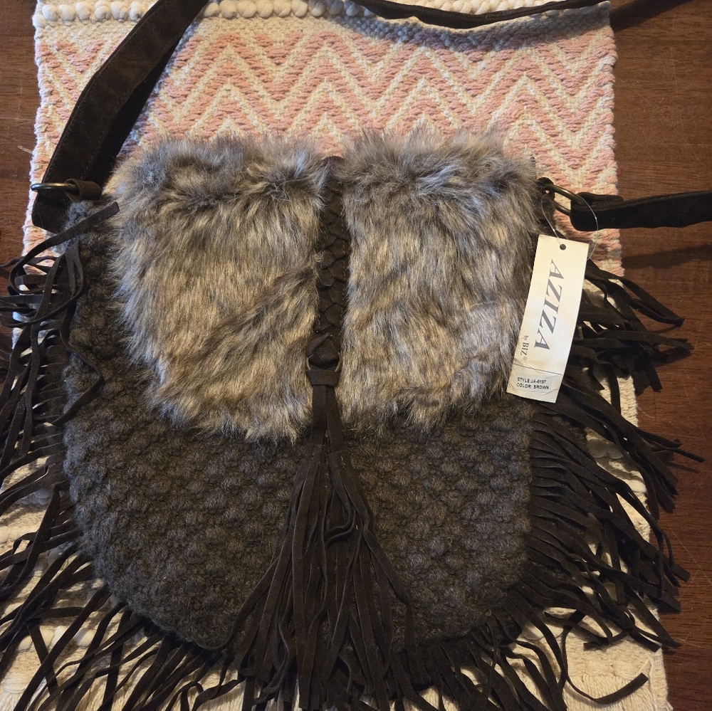 Aziza By Biz Purse. New With Tag